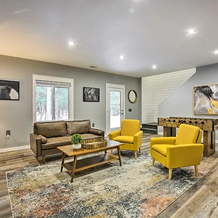 Modern-Chic Interlochen Home With Deck And Game Room!